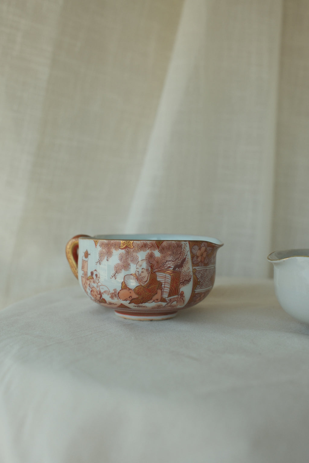 Kutani Tea Bowls (Set of 2)