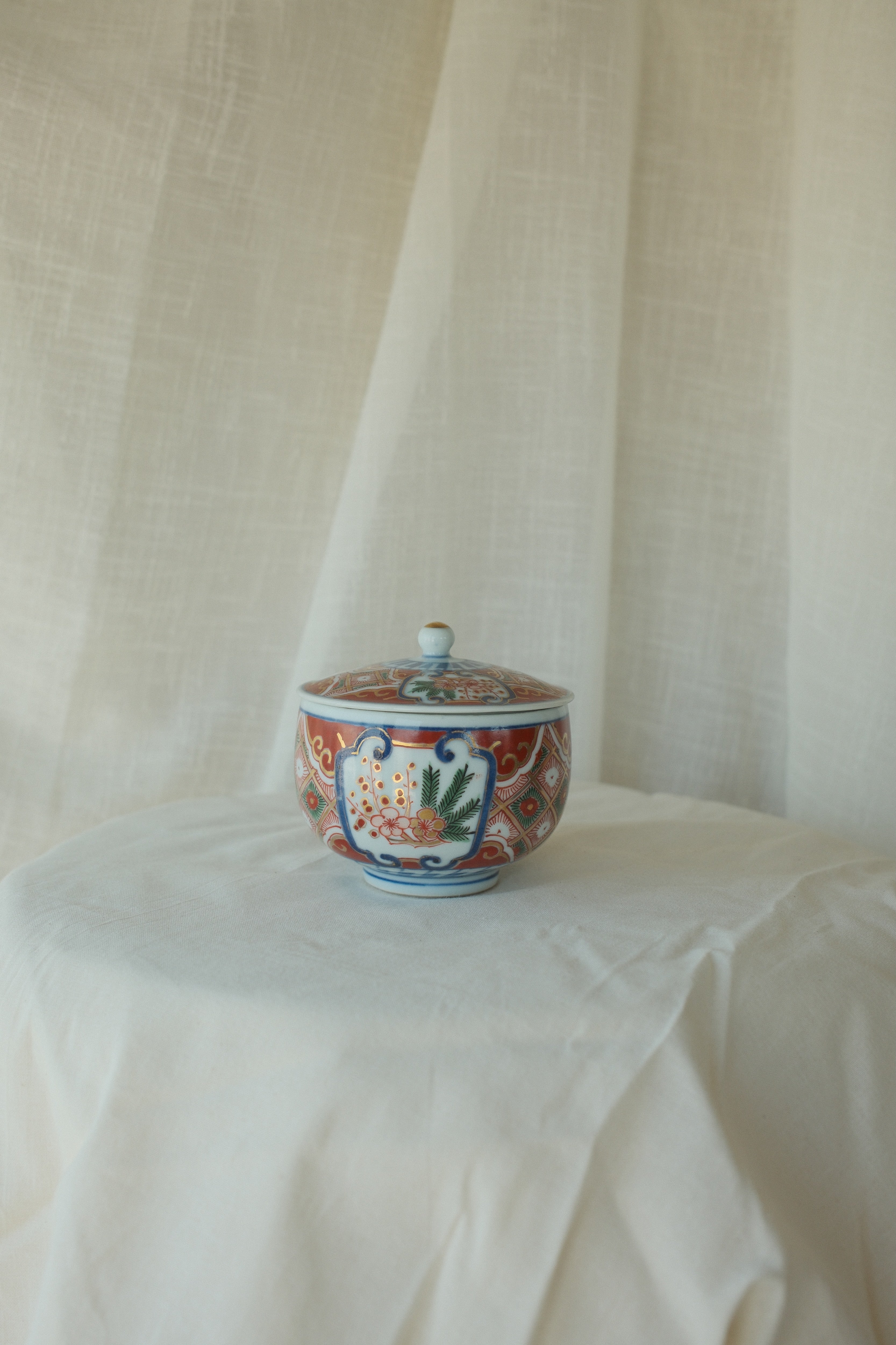 Kutani Ware Lidded Vessel